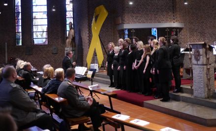 Paderborn Military Wives Choir (GB)